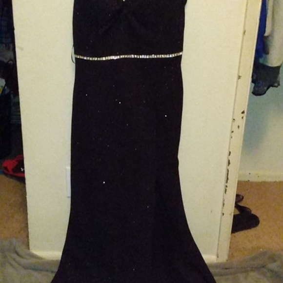 Dress - Picture 11 of 12